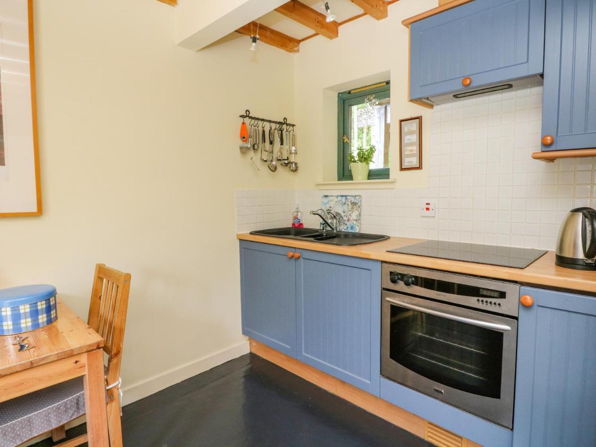 The Garden Flat Apartment Fort William Exterior photo