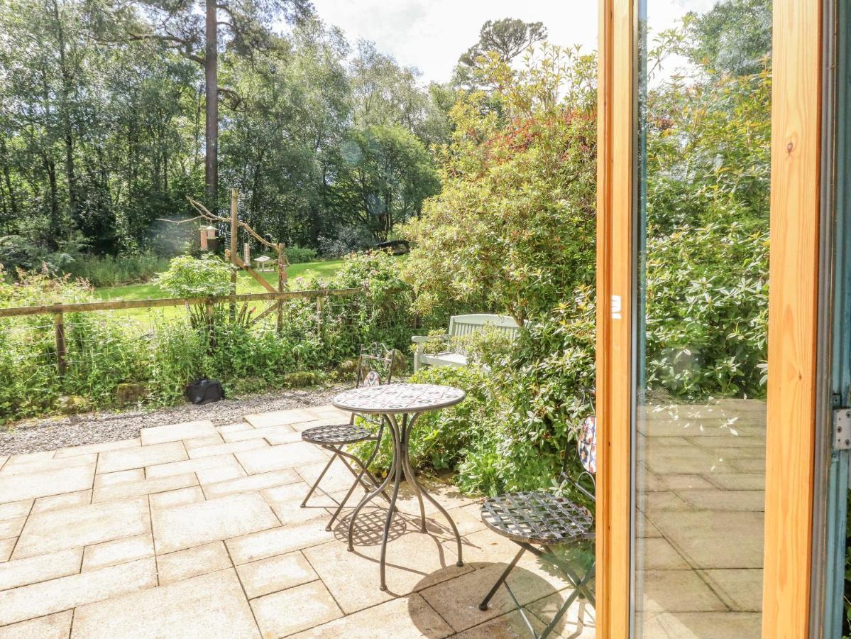 The Garden Flat Apartment Fort William Exterior photo