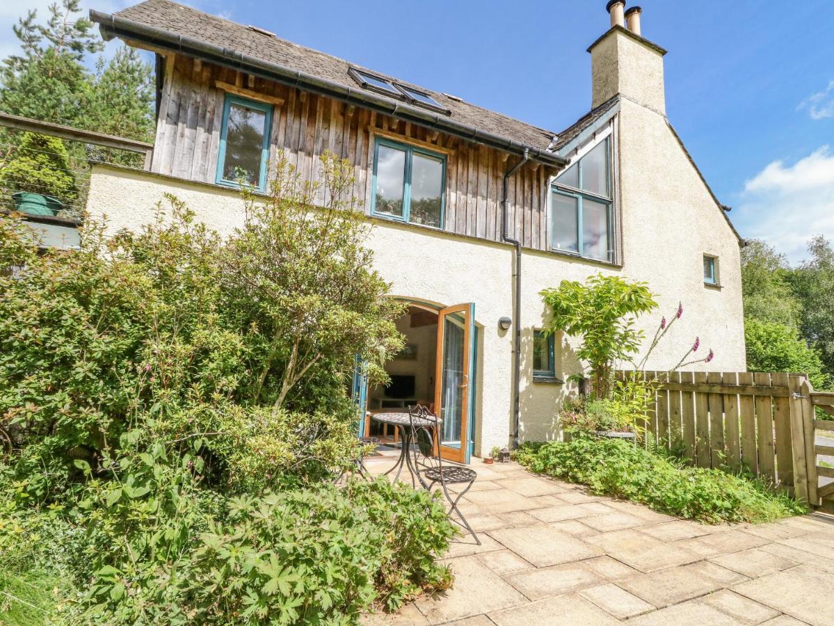 The Garden Flat Apartment Fort William Exterior photo