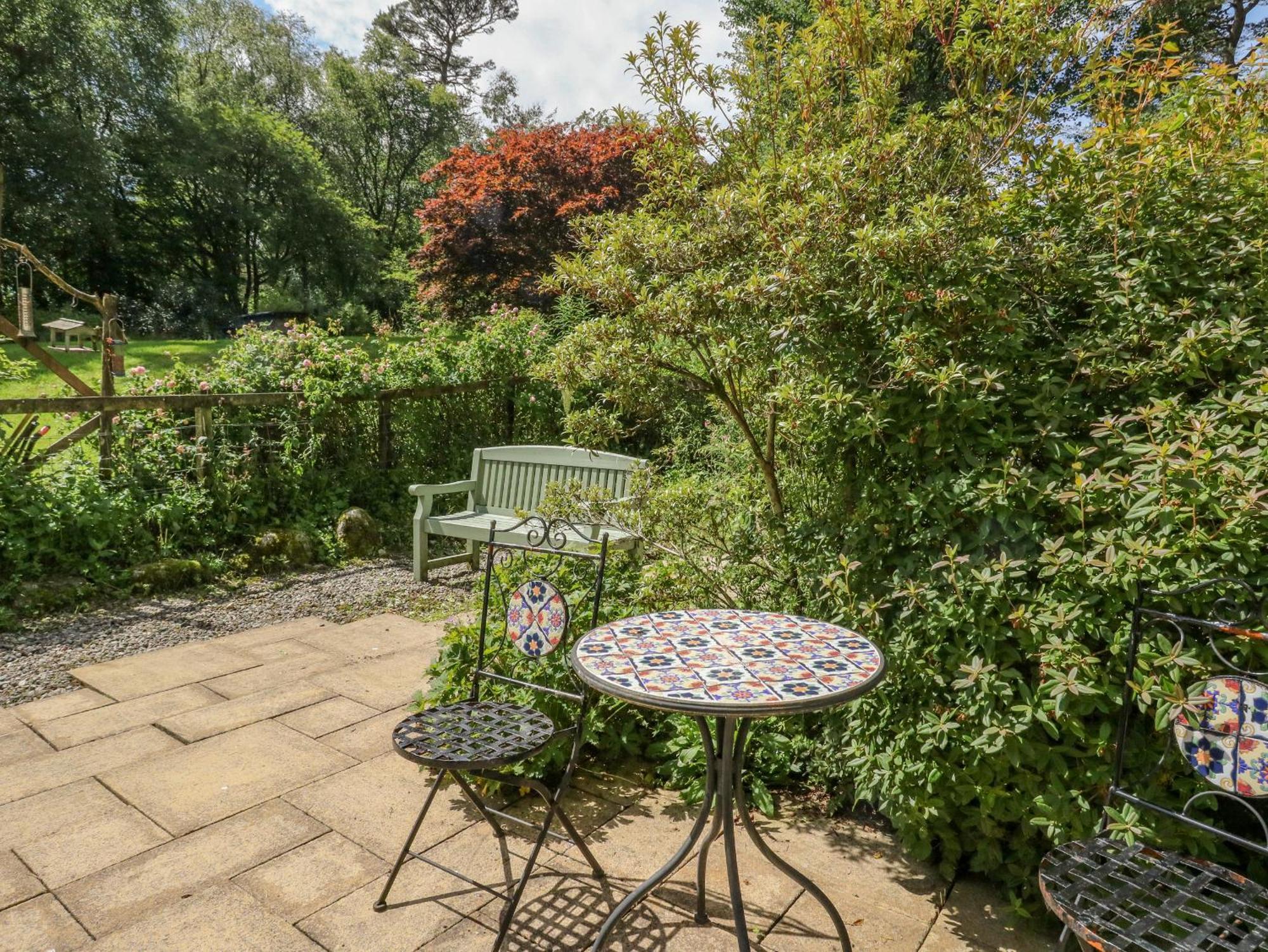 The Garden Flat Apartment Fort William Exterior photo
